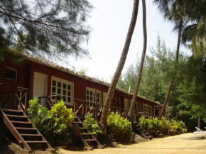 Отель Majali Beach Resorts  Карвар